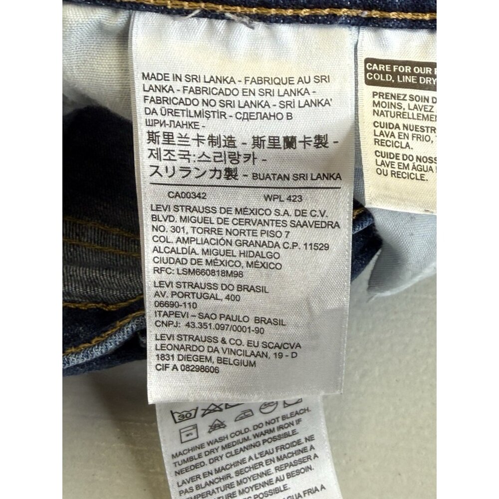 Levis Bermuda Shorts Womens 27 (27x10) Mid Rise Medium Wash Blue Denim - Picture 14 of 16